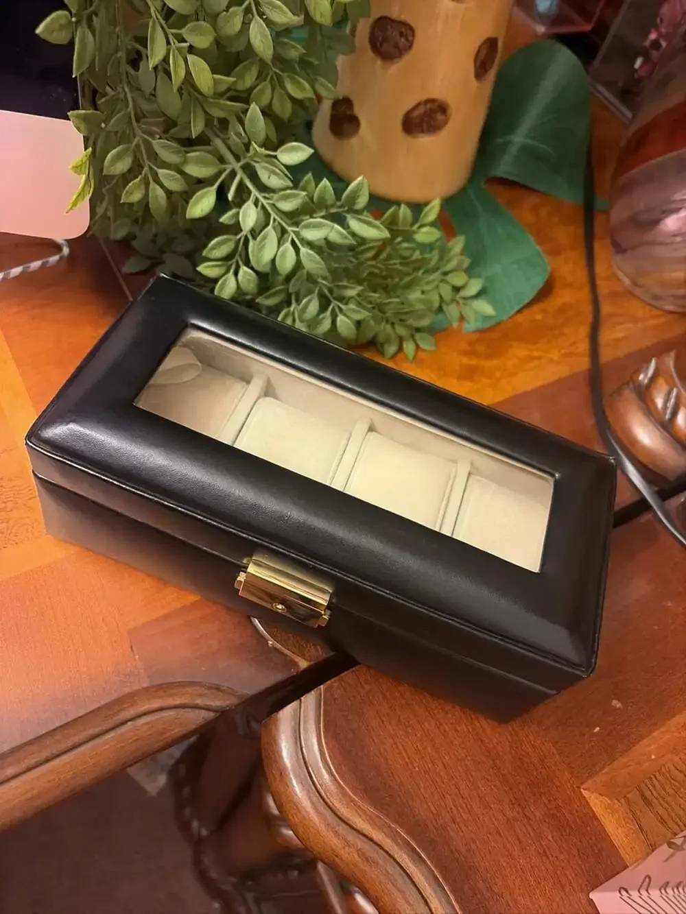 Black leather Watch Box Black 4 with beige velvet